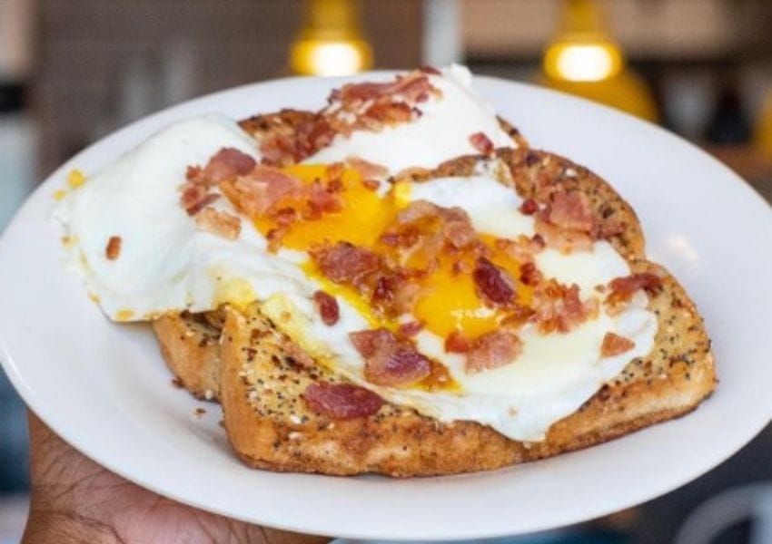 7 Delicious Spots for brunch in Brandon unation