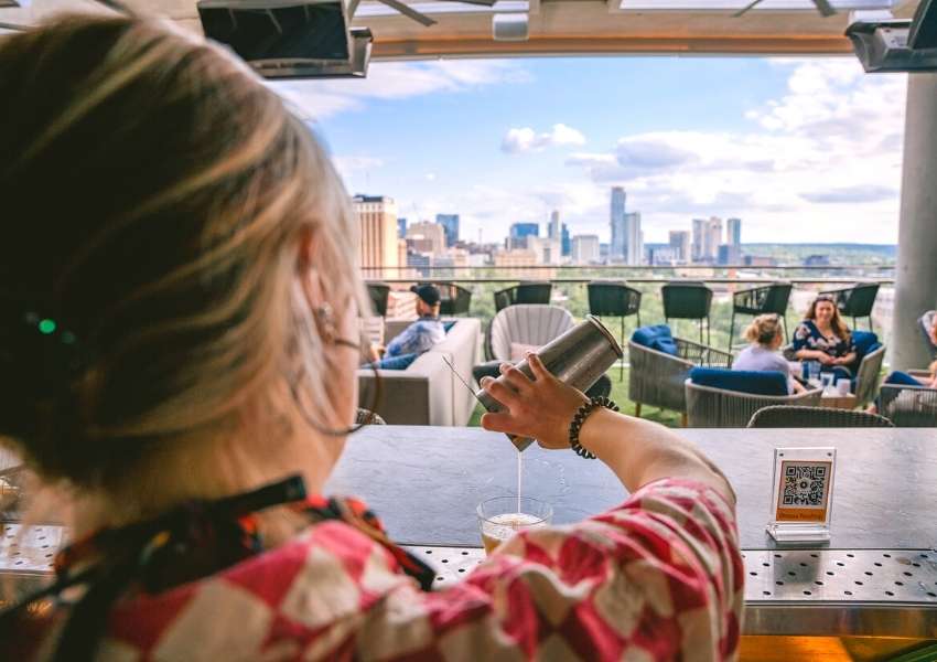 rooftop bars in downtown austin