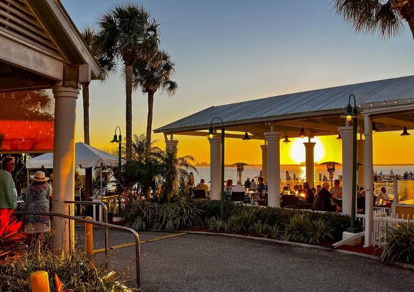 13 Best Waterfront Restaurants Tampa Bay UNATION