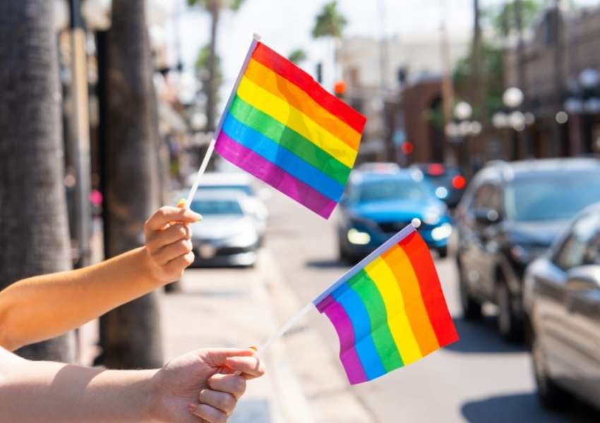 Mariners celebrate pride, Juneteenth & Father's Day