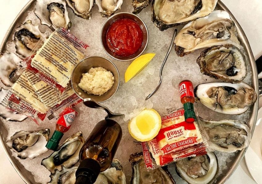 Shellabrate The 10+ Best Oysters in Tampa Bay Area