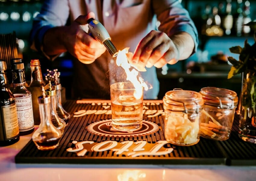 A Tour of the Best Bars in Sanford UNATION