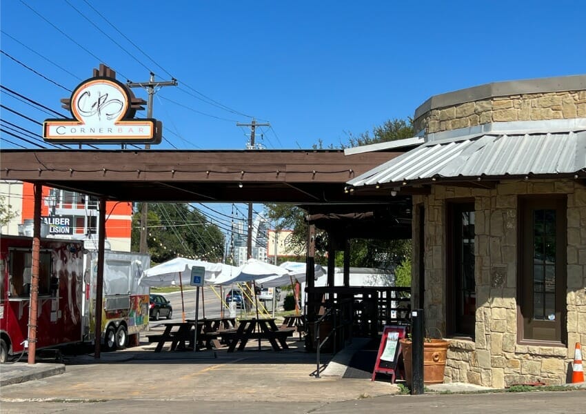 Play Ball! Check Out these Sports Bars in South Austin