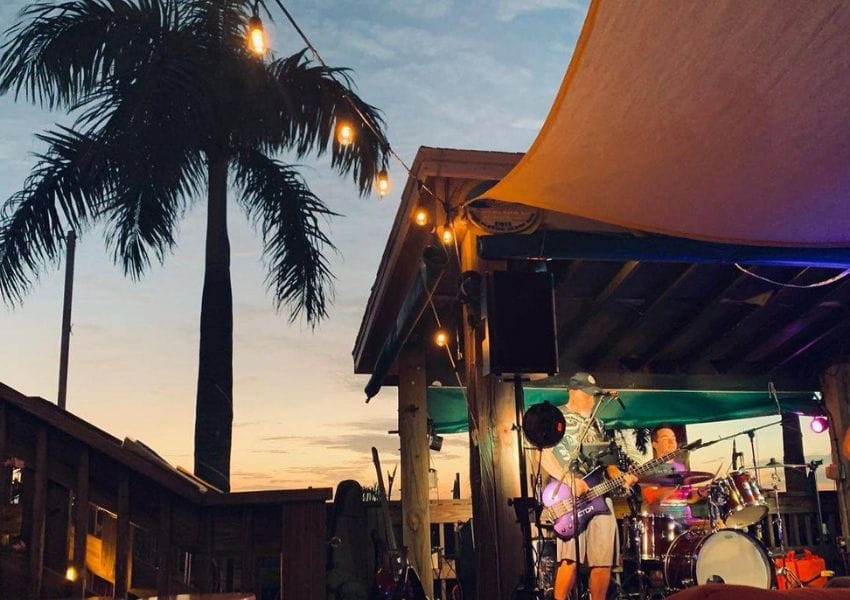8 beach Bars on St. Pete Beach You Need to Visit UNATION