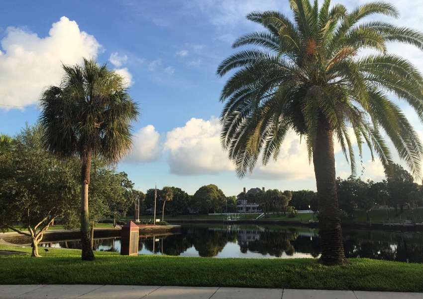 kayaking in tampa bay