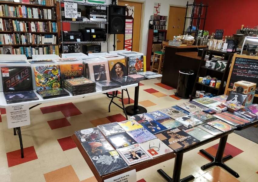 12 Record Stores in Tampa Bay UNATION