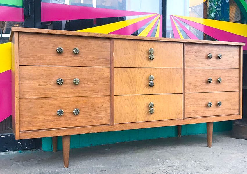 Fabulous Finds at these Best Resale Shops in Austin!