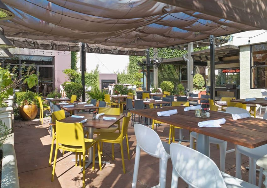 5 Beautiful Patio Restaurants in Memorial Area UNATION