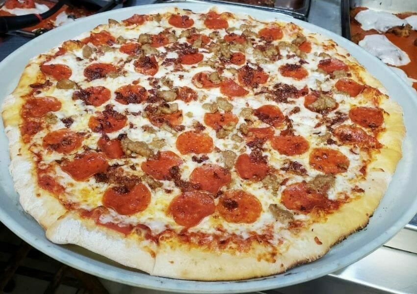 Top 4 Delicious Pizza Spots in Downtown Jacksonville
