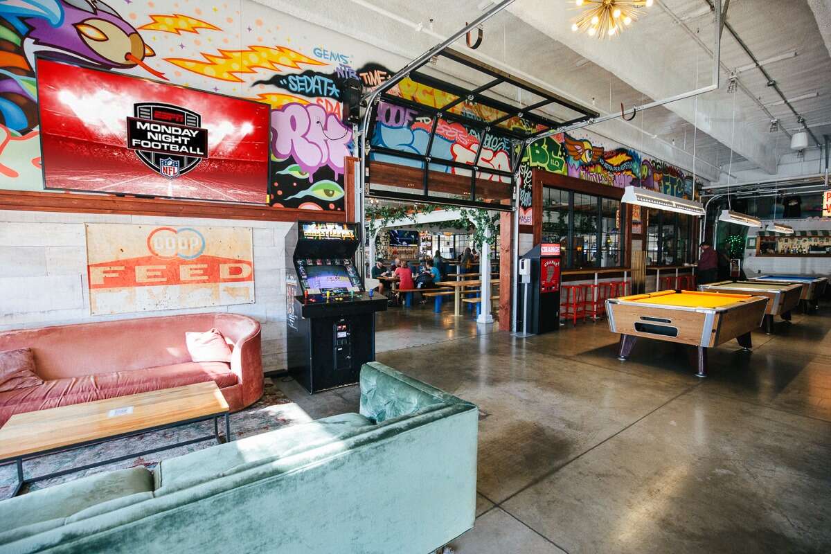 Play Your FAVS at These Arcades in Pittsburgh | UNATION