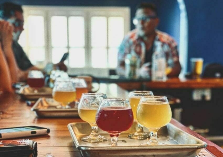 7 Best Bars in Gulfport You Have to Try UNATION