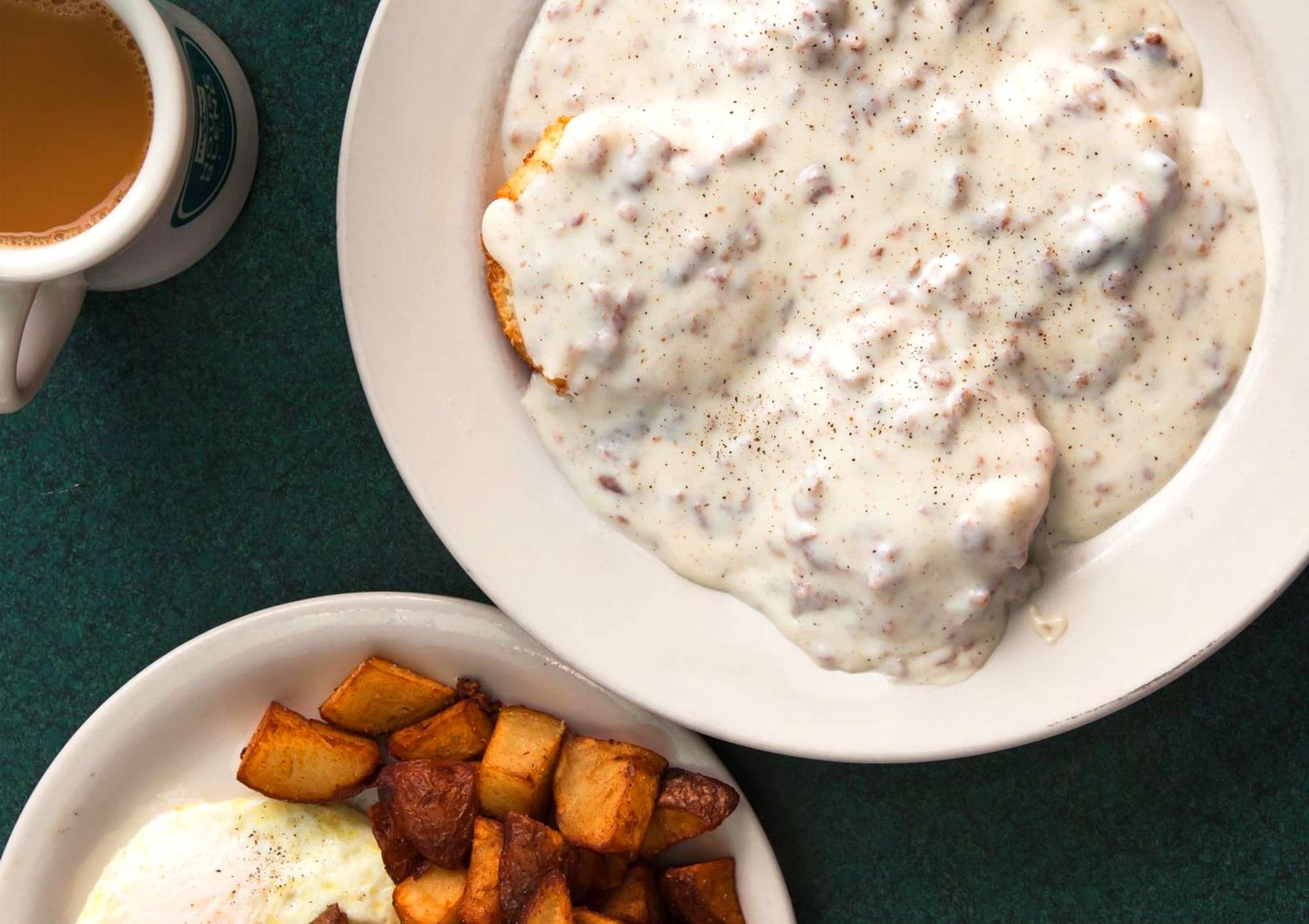 7 Best Spots for Biscuits and Gravy in Jacksonville