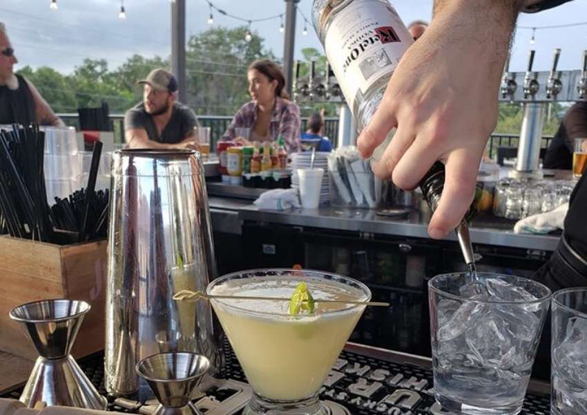 5+ Best Places for Dunedin happy hours UNATION