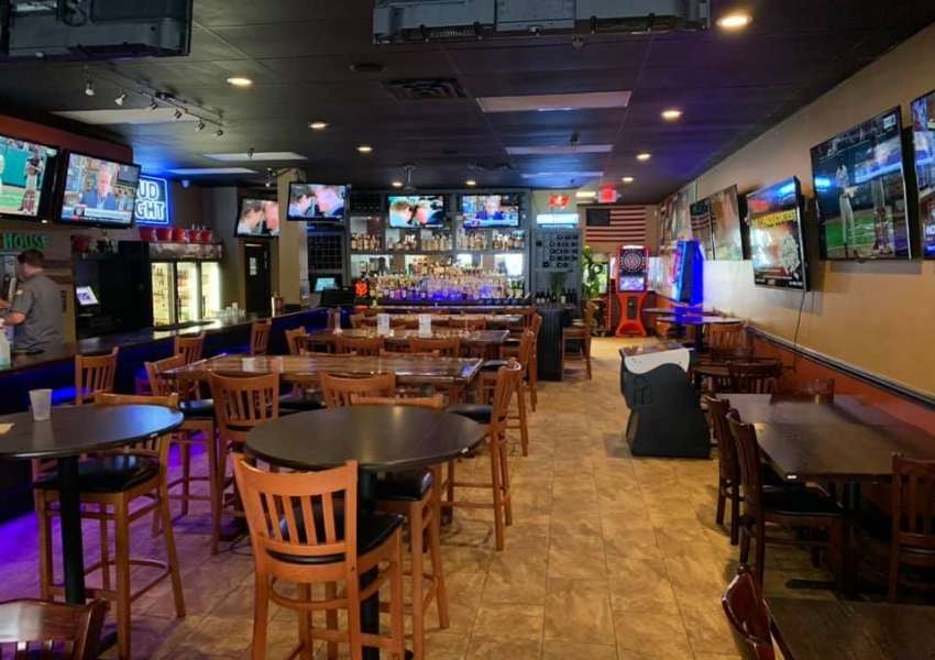 6 Best Sports Bars in Clearwater to Catch the Next Game