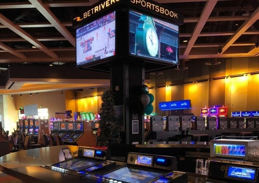 Our 5 Favorite Places to Watch Sports in Fishtown UNATION