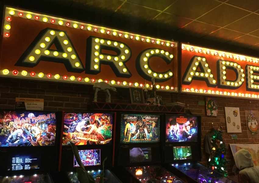 9 Best Arcade Bars in Tampa Bay