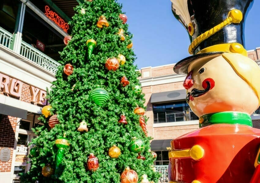 20+ MustSee Holiday Events in Tampa Bay 2023