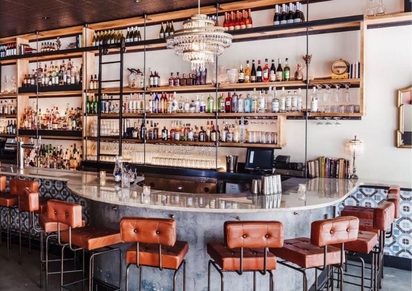 happy hours in channelside