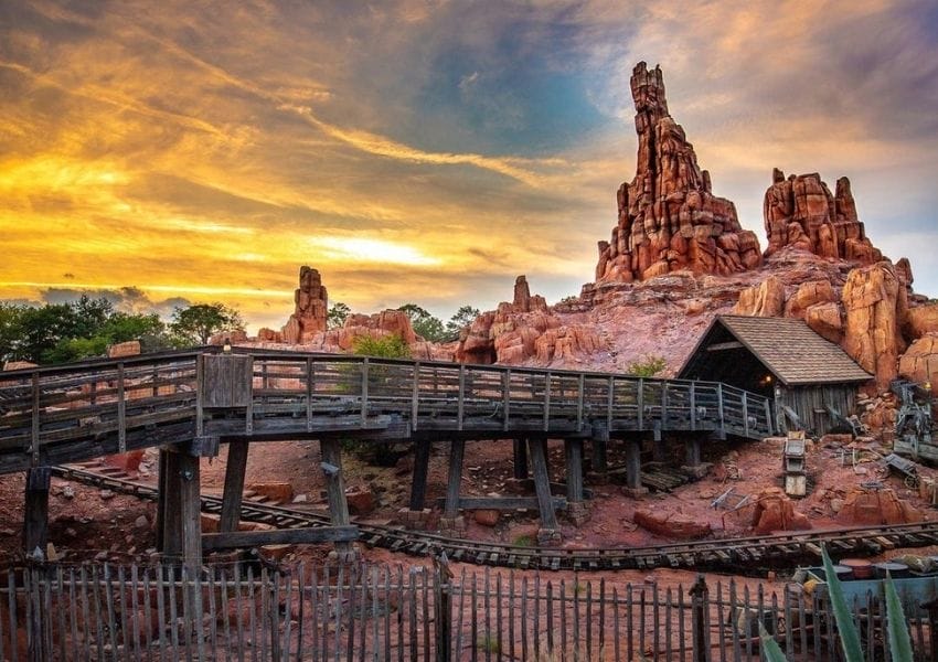 Make Magic Happen with These First Date Ideas at Disney World