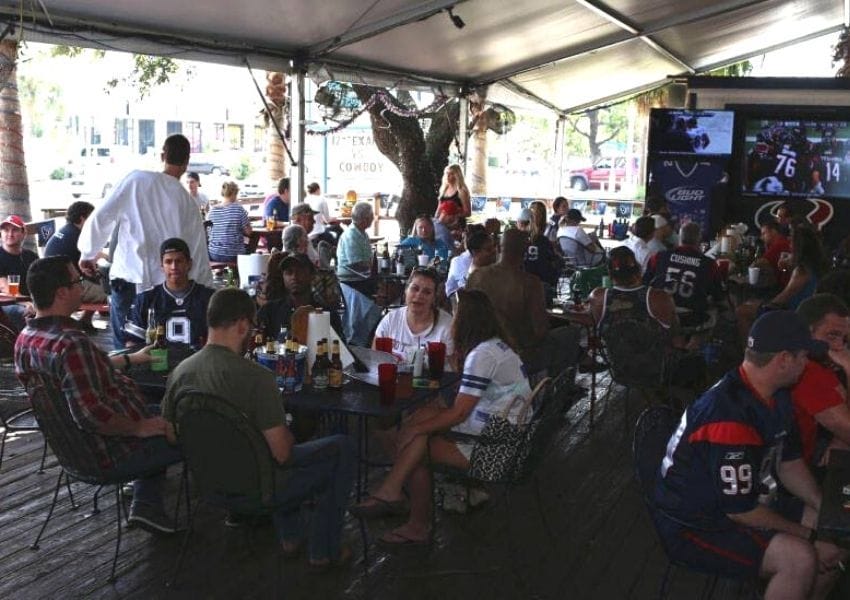 Best 4 Sports Bars in The Galleria/Uptown Area UNATION