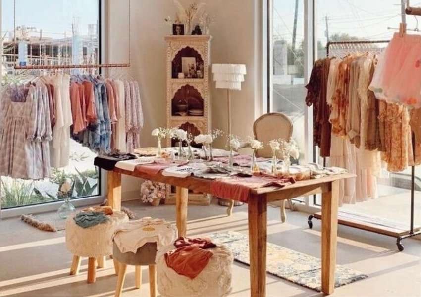 34 Local Clothing Stores & Boutiques In Houston