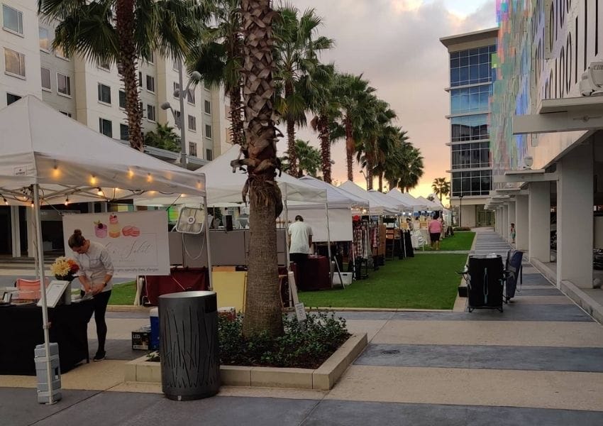 A Guide to the Best Farmers Markets in Orlando UNATION