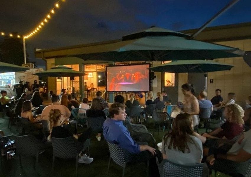 Locals‘ Guide to Avoiding Spring Breakers in Orlando