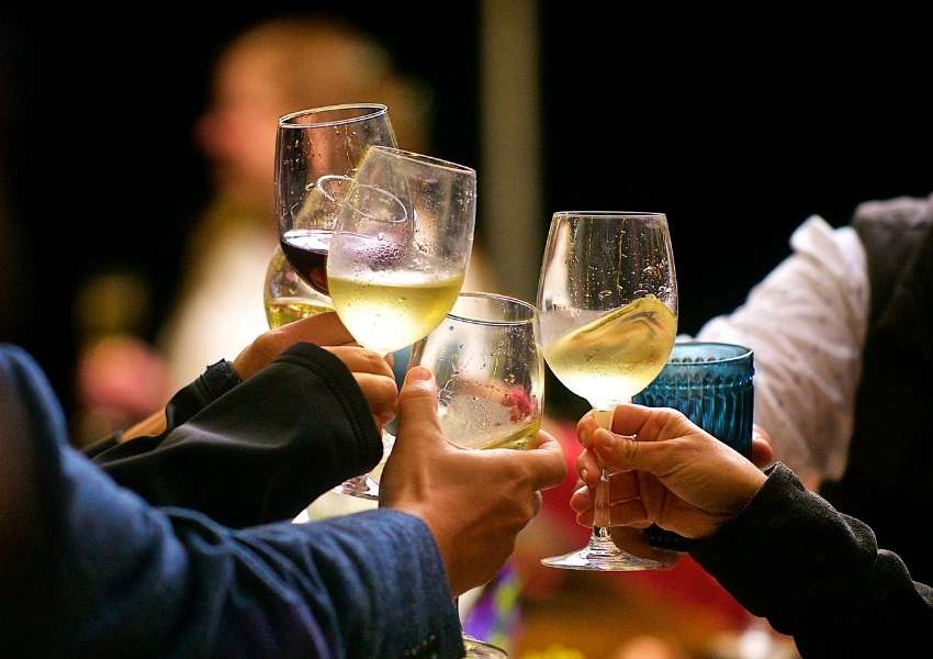 Best Wine Bars in Dallas to Gather with Friends
