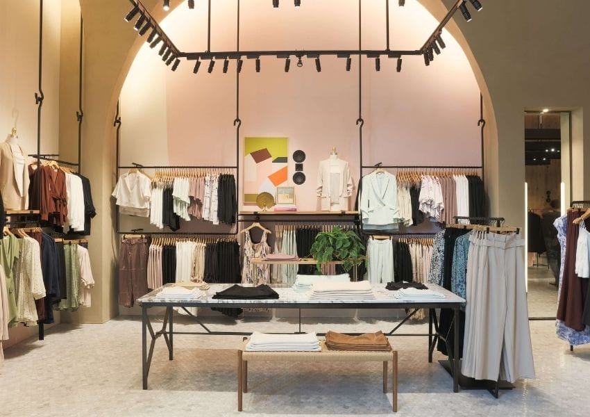 9 Stores in the Domain with Seats for Your Man