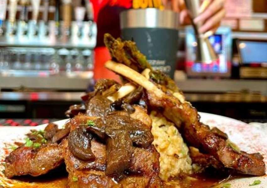 Best 14 Brunch spots in Houston You Must Try UNATION