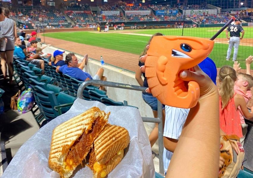 Fan's Guide to Jacksonville Jumbo Shrimp Baseball: Food, Parking and More