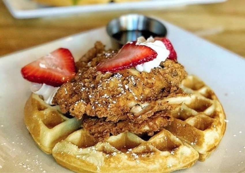 5 Top Tier Chicken and Waffles in Houston UNATION