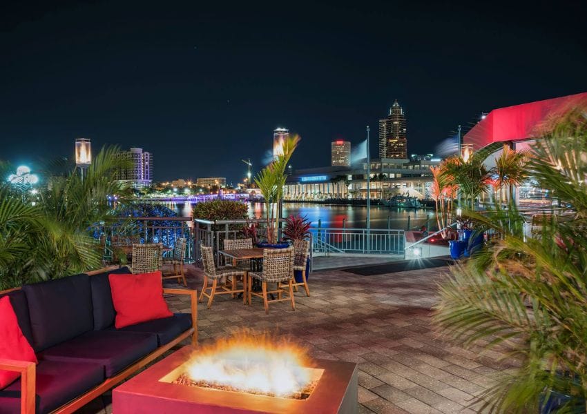 20+ Charming Date Spots with Outdoor Dining in Tampa Bay