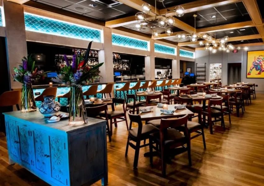 12 Best Romantic Restaurants in Tampa Bay for Date Night