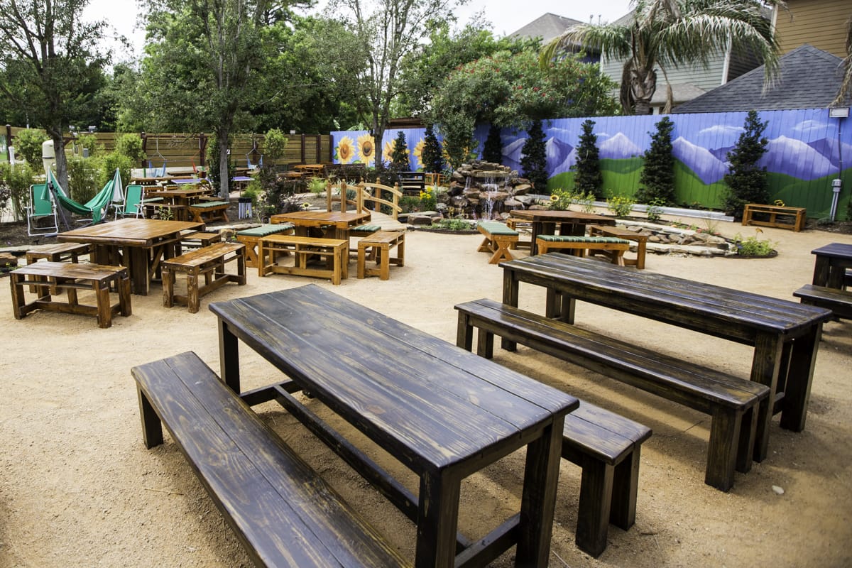9 Best Beer Gardens in Houston to Try this Weekend
