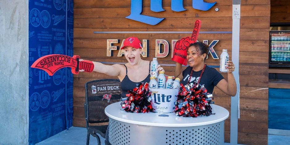 Homegating for the Holidays: A Bucs fan guide to watch parties