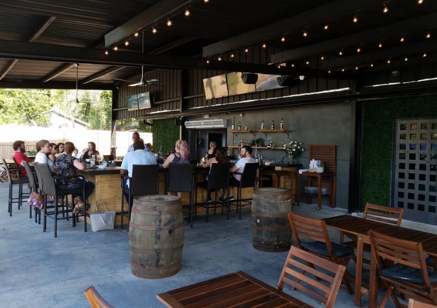 20+ Charming Date Spots with Outdoor Dining in Tampa Bay